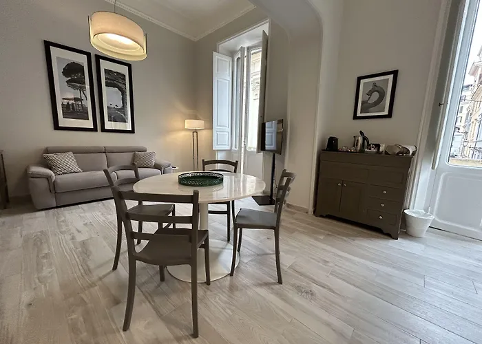 Oda ve Kahvaltı Aenea Roma